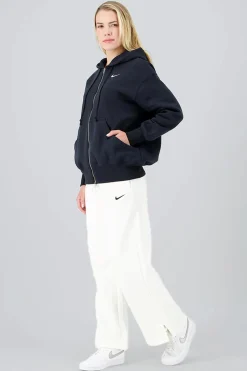 Nike Phoenix