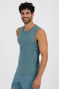 Nike Pro