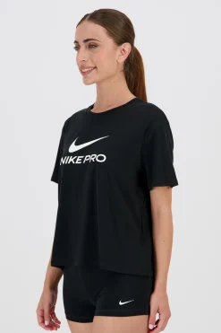 Nike Pro