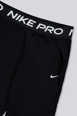 Nike Pro