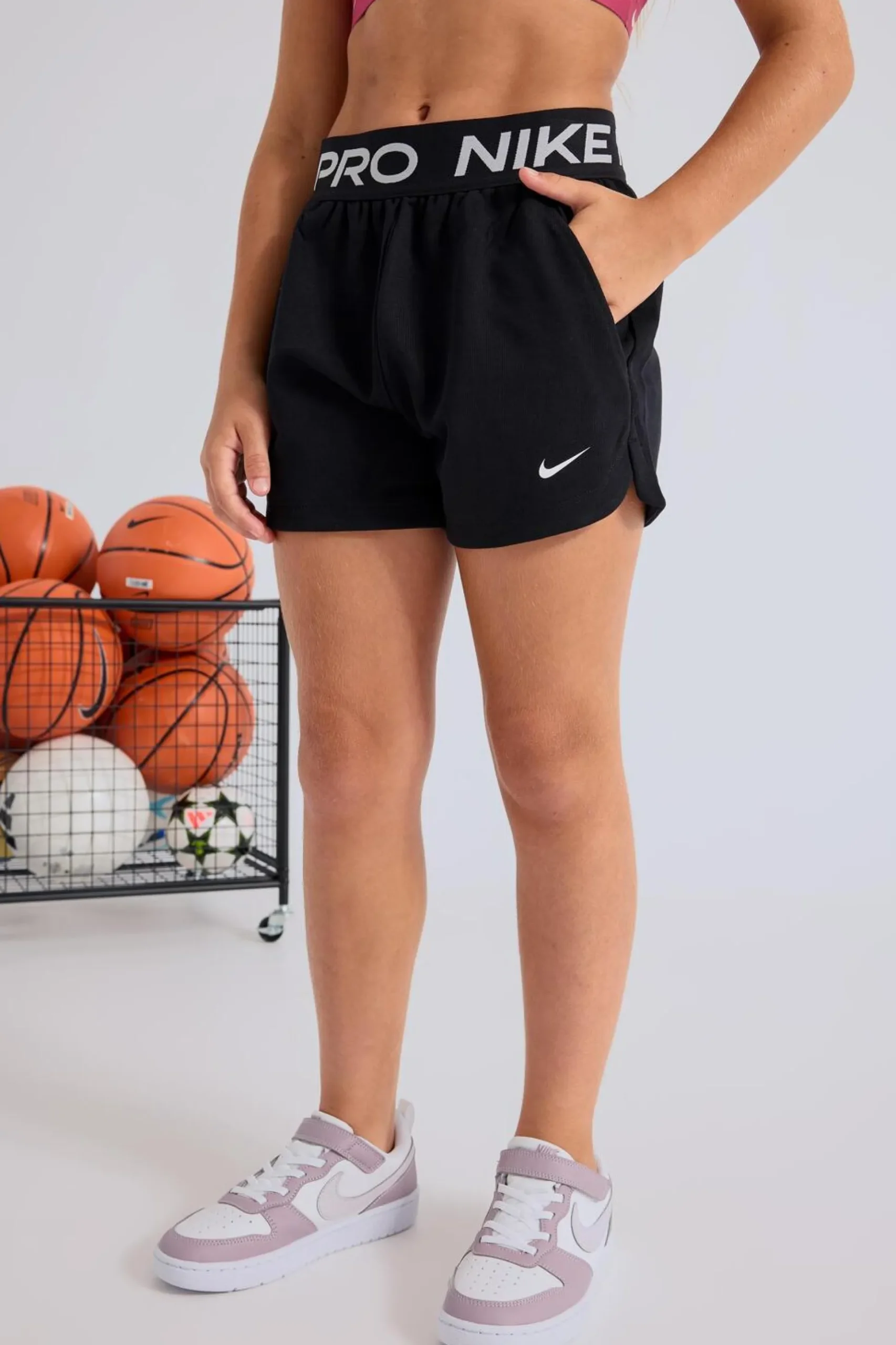 Nike Pro