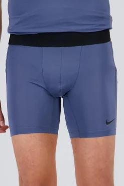Nike Pro