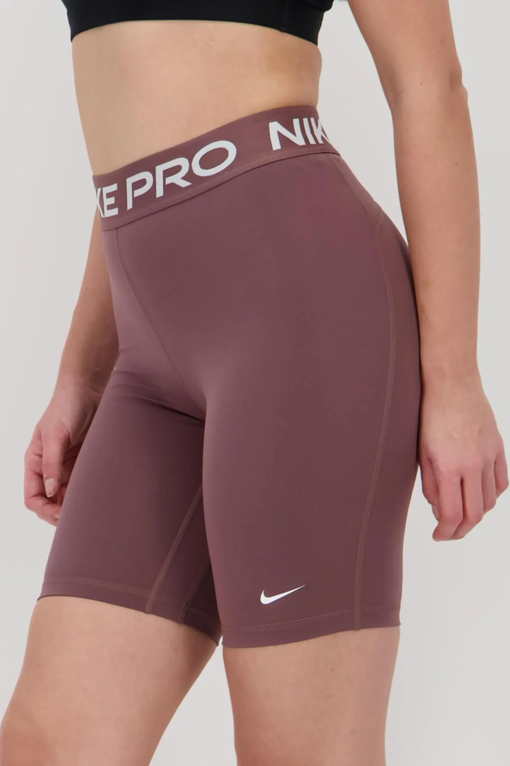 Nike Pro 365