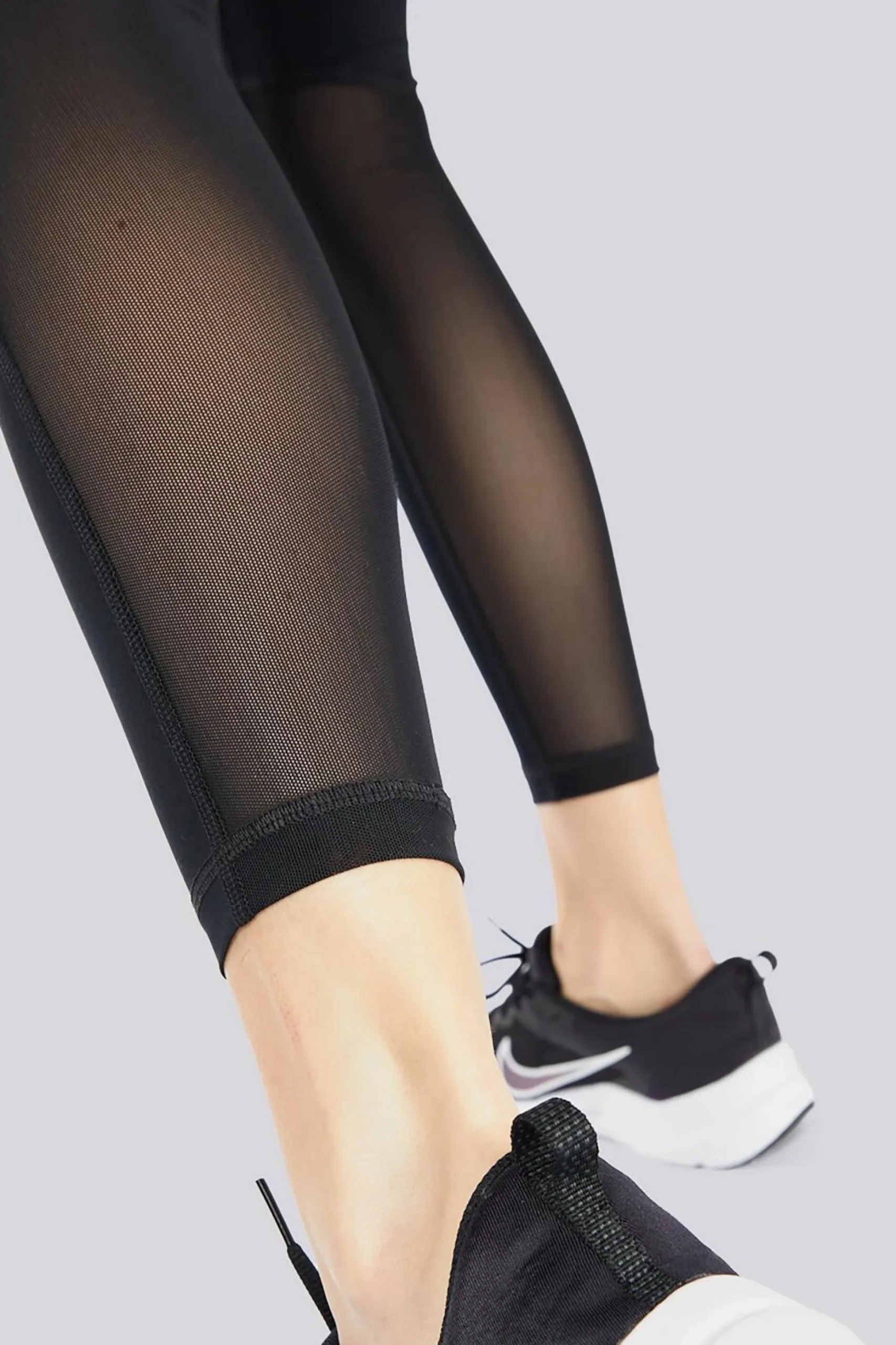 Nike Pro 365