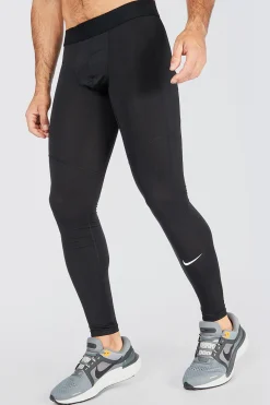 Nike Pro