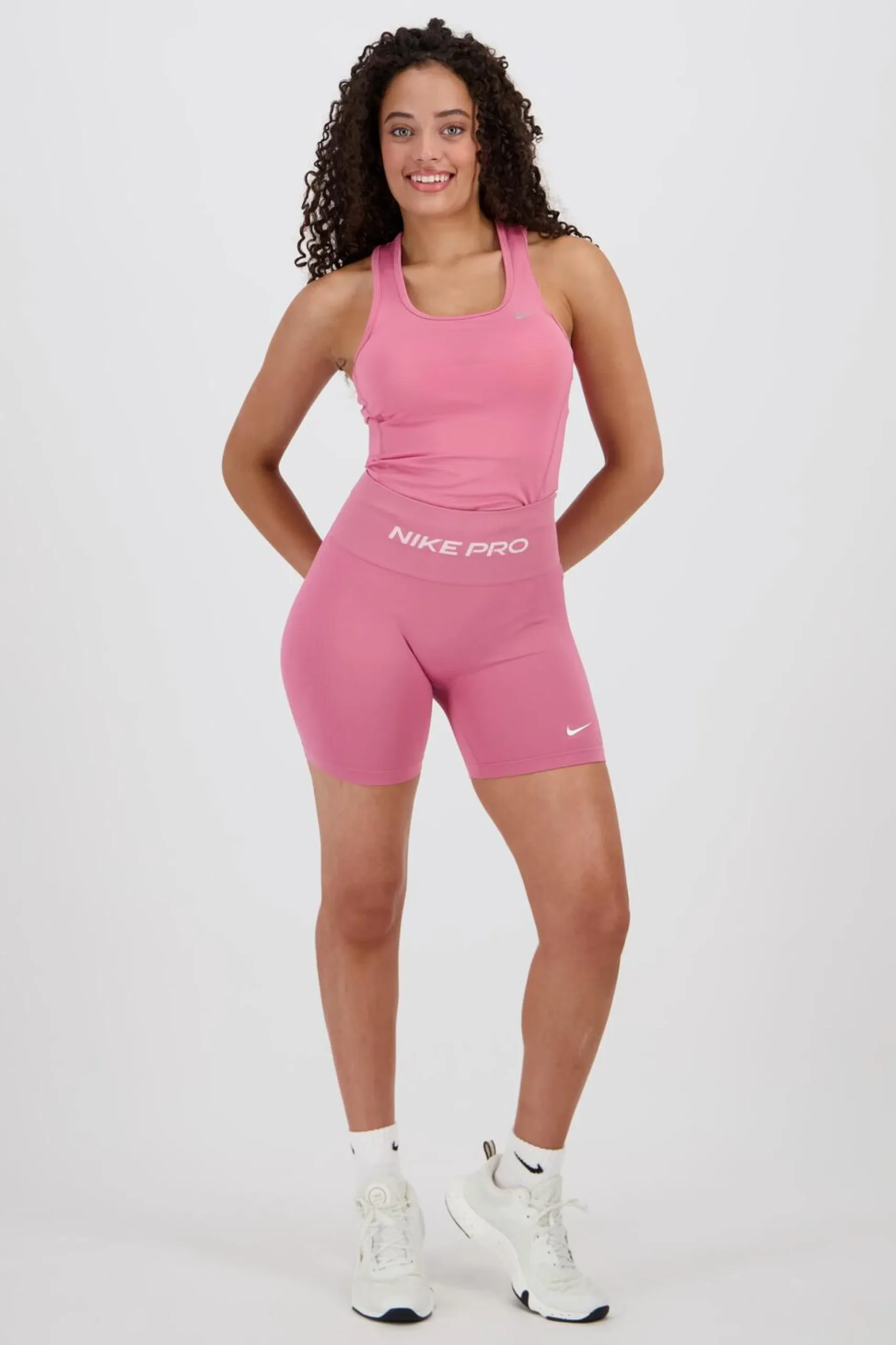 Nike Pro Seamless
