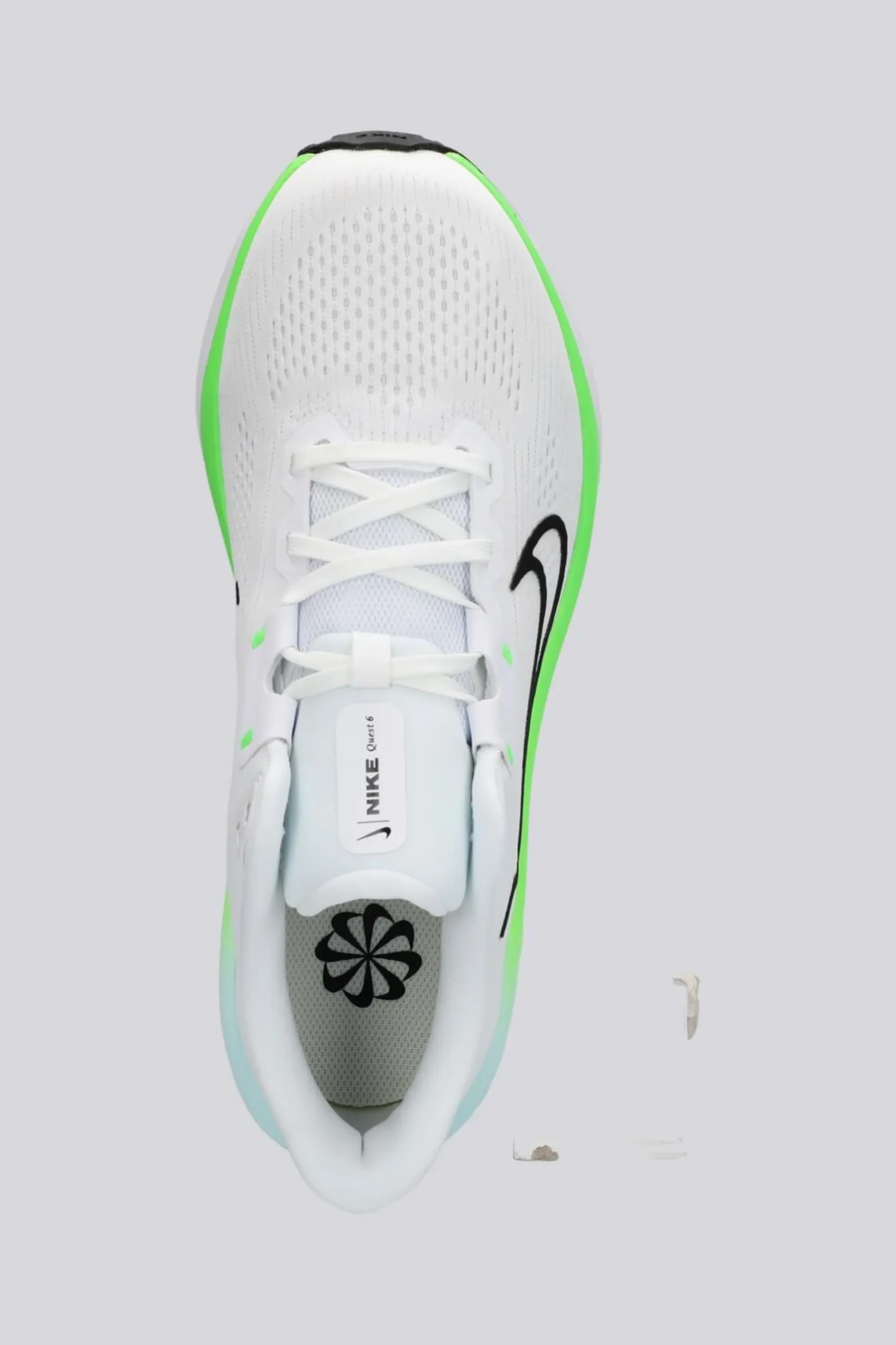 Nike Quest 6