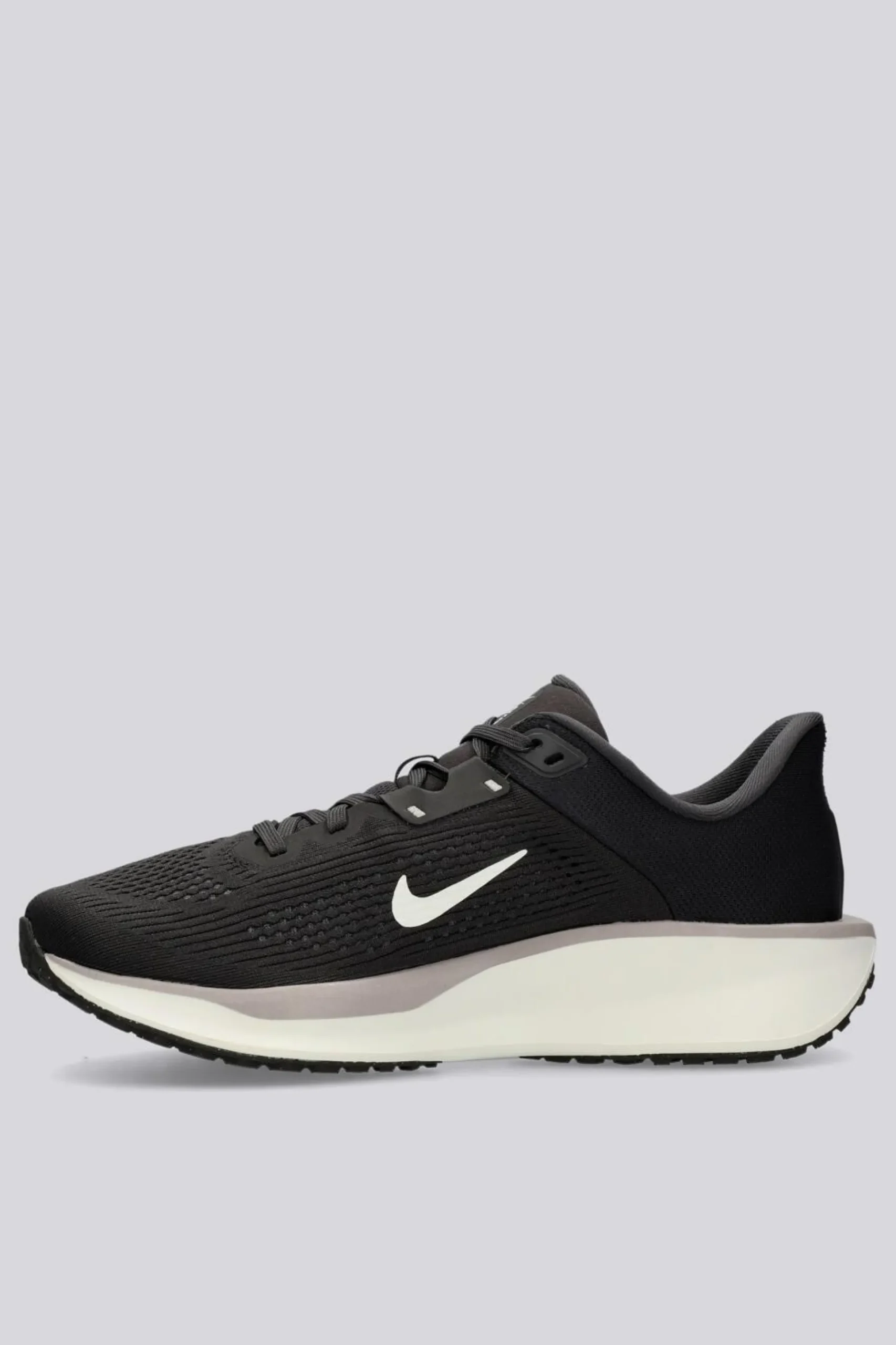 Nike Quest 6