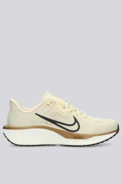 Nike Quest 6