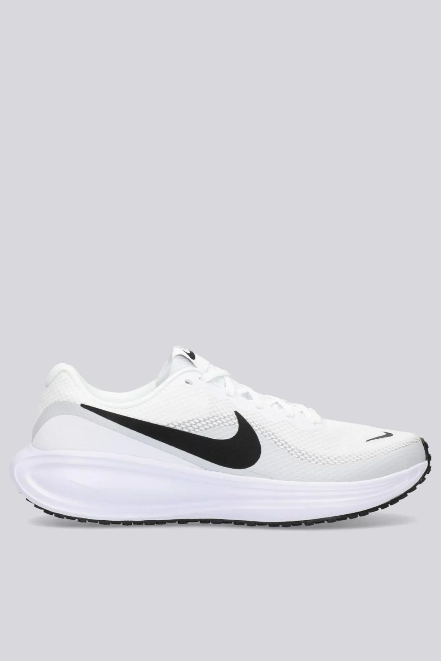 Nike Revolution 8