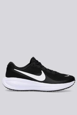 Nike Revolution 8