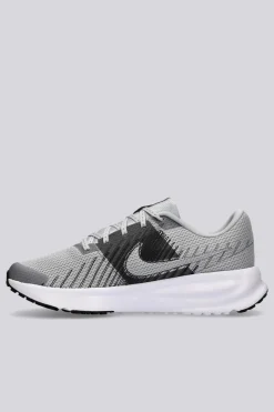 Nike Run Defy