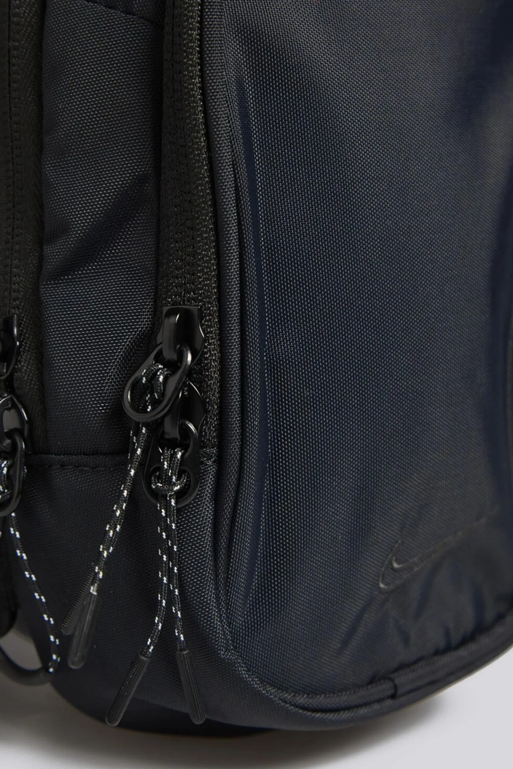 Nike Sportswear Commute