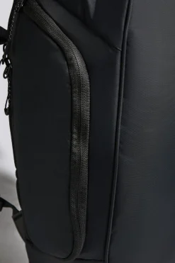 Nike Sportwear Commute