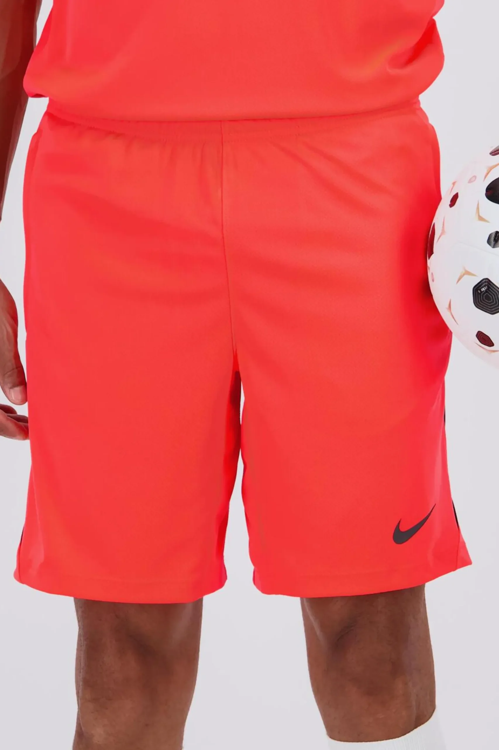 Nike Strike 26