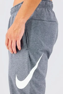 Nike Swoosh