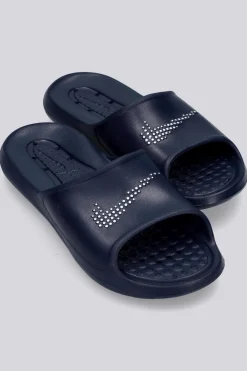Nike Victori One