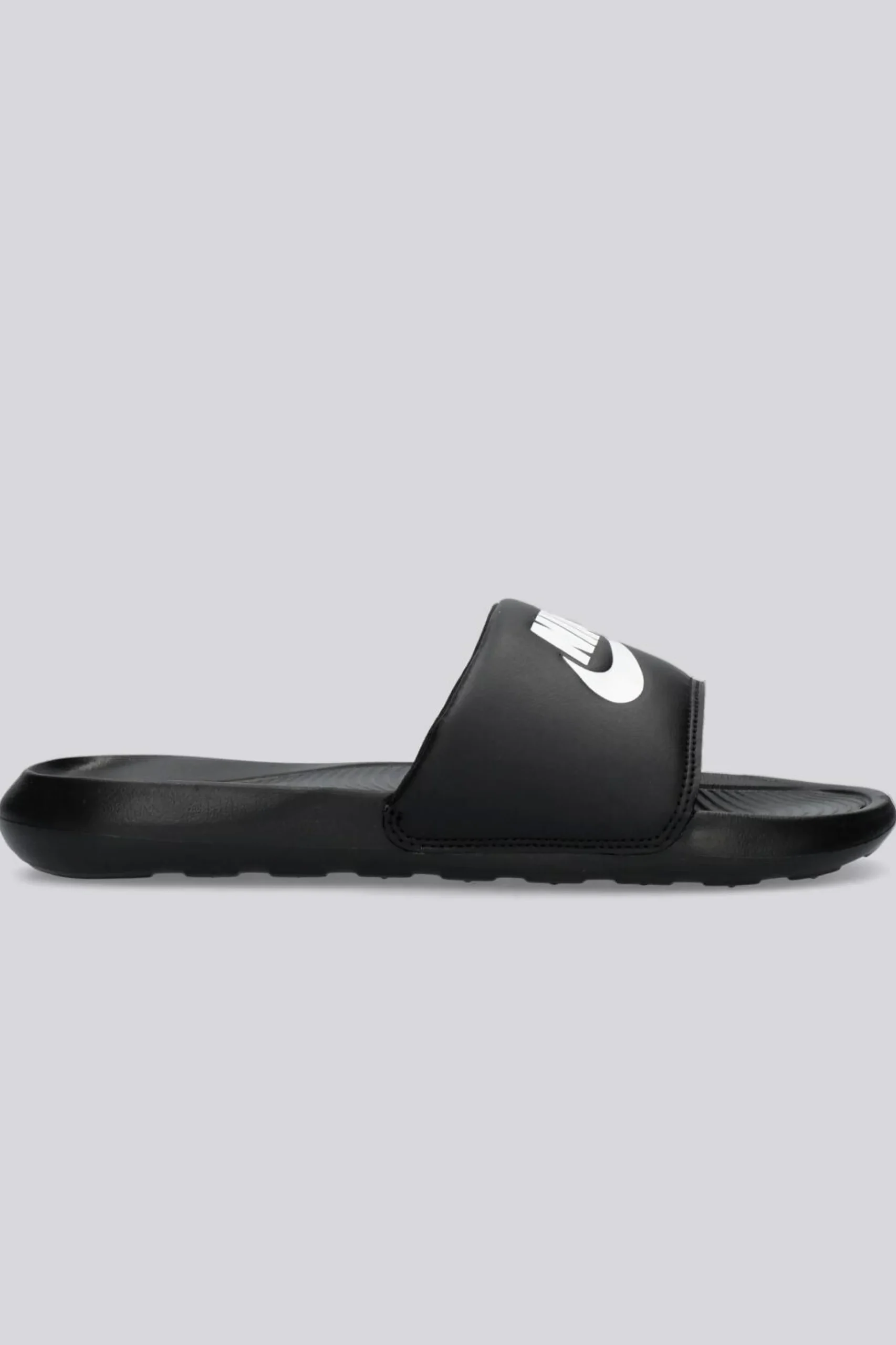 Nike Victori One