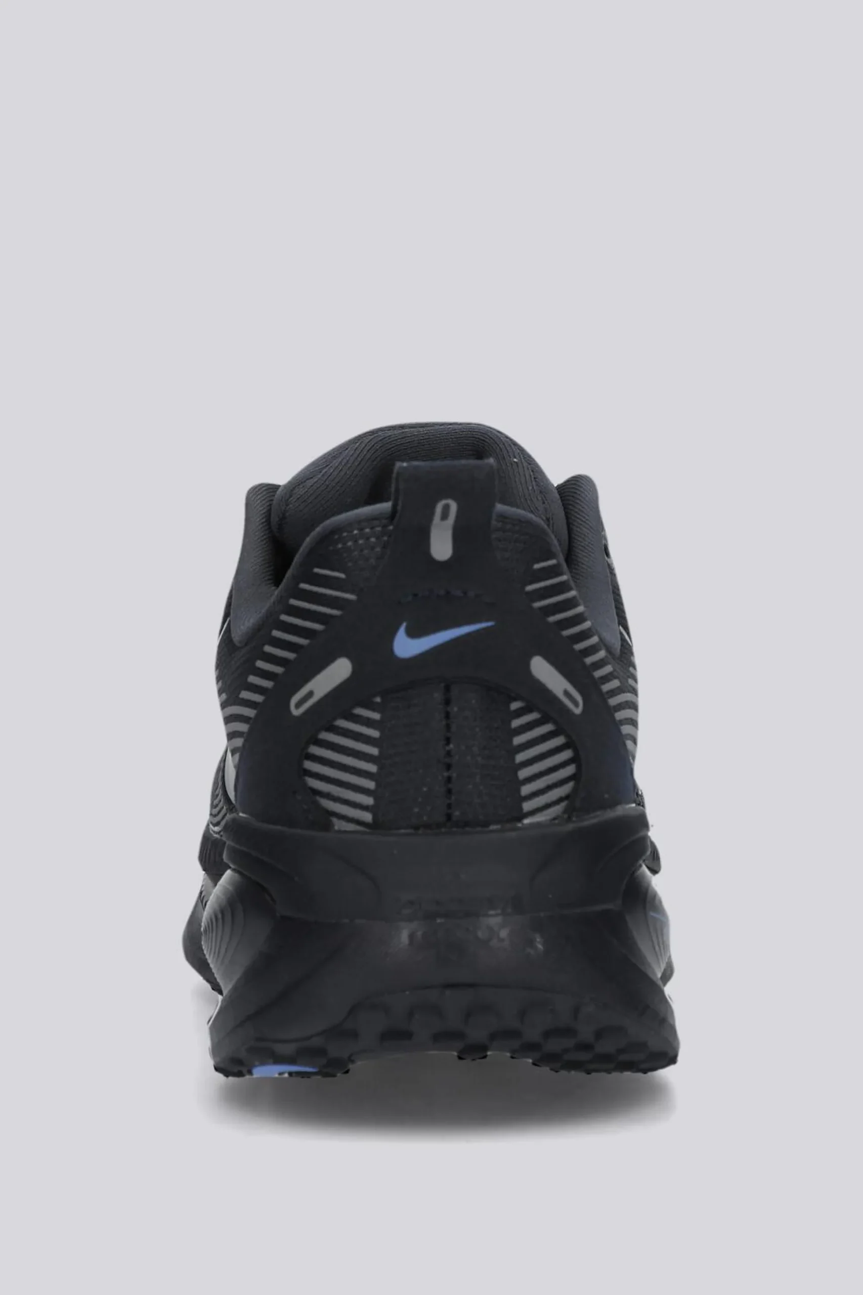 Nike Vomero 18