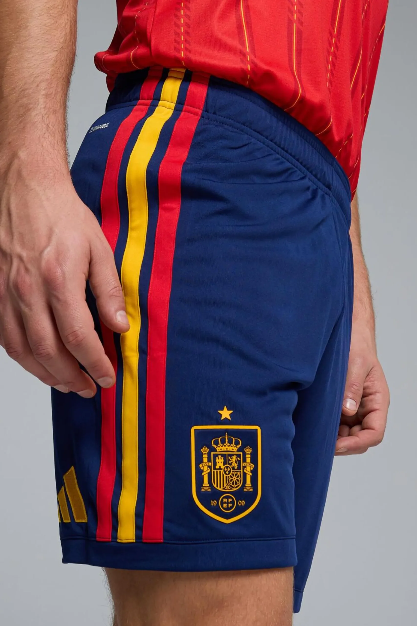 Pantalón España 2026