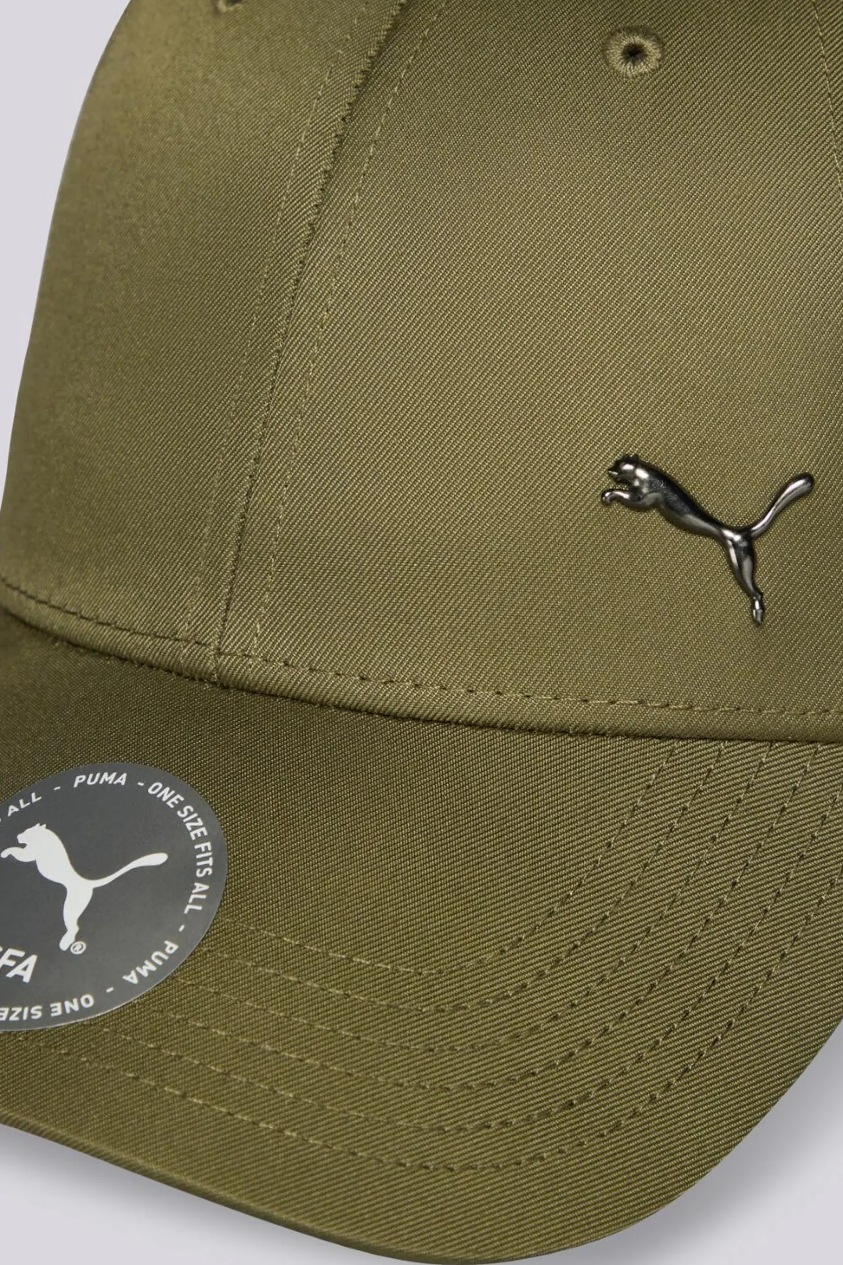 Puma Ess