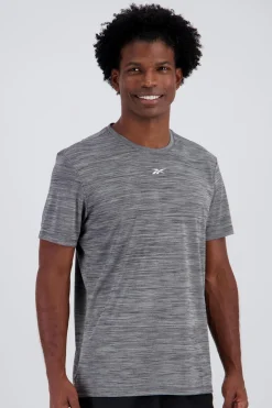 Reebok Álvaro