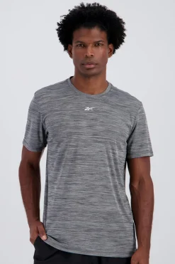 Reebok Álvaro