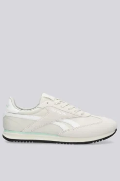 Reebok World 70