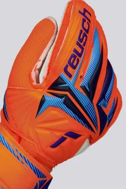 Reusch Attakt Solid