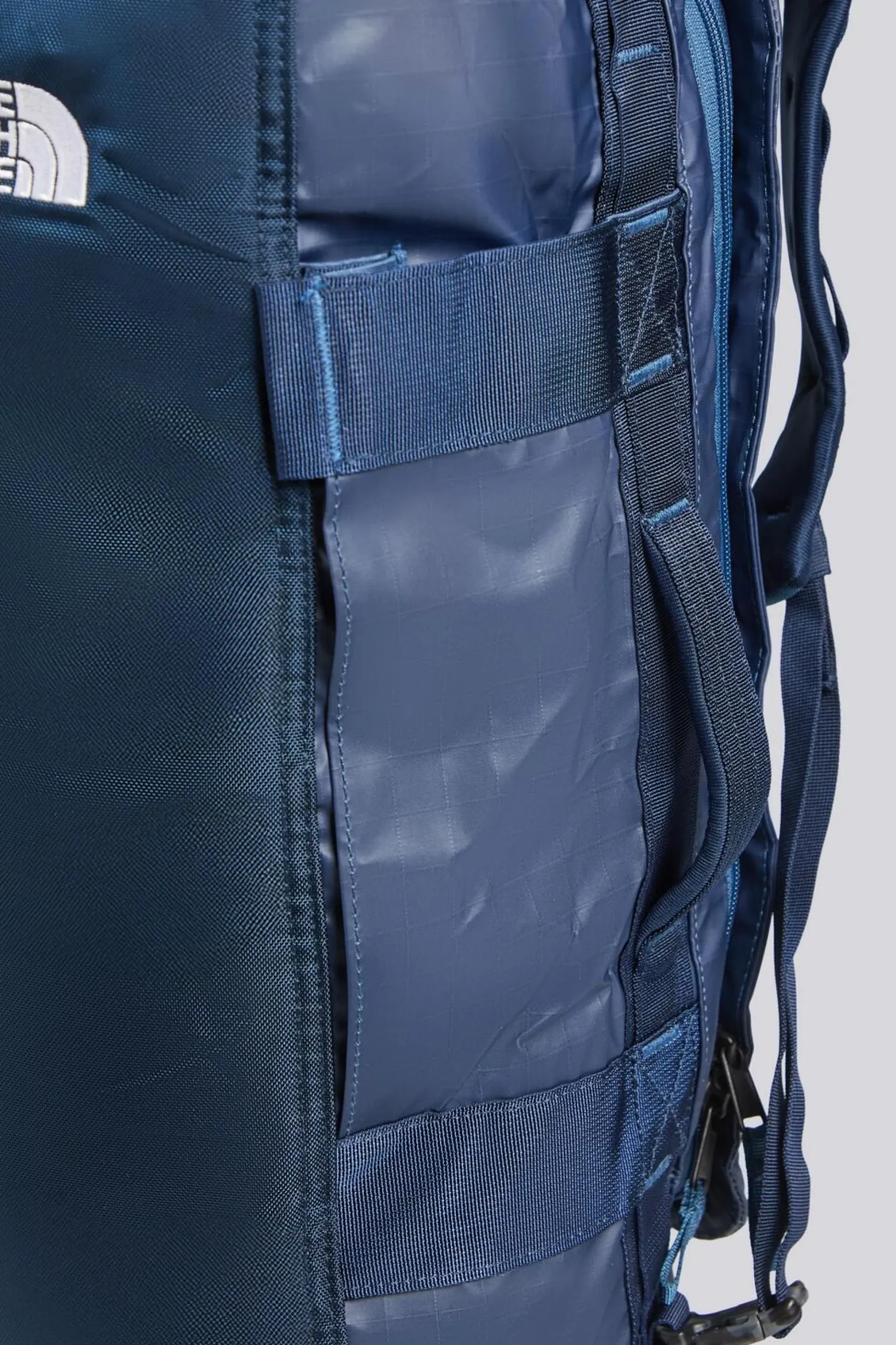 The North Face Base Camp Voyager