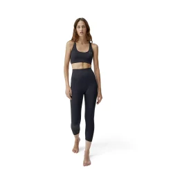 Top Born Living Yoga Apamala