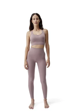 Top Keren Born Living Yoga