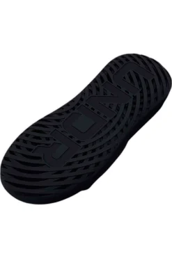 Under Armour Ignite Select